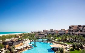 Saadiyat Rotana Resort And Villas